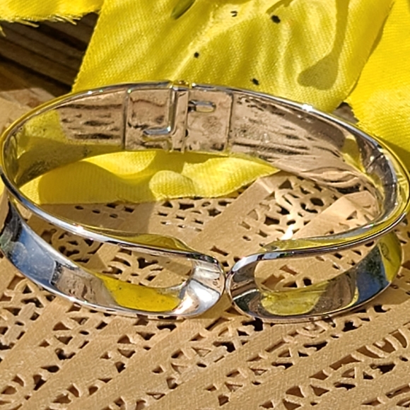 Other - Silver Braclet for Sale